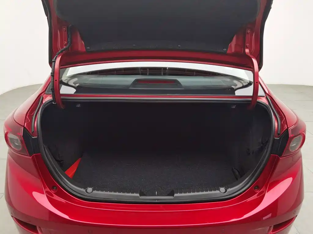 Mazda 3 Axela — миниатюра 16