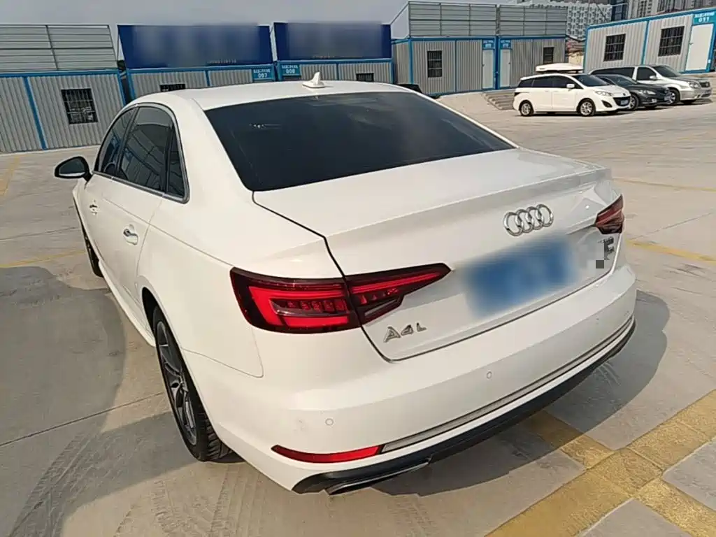 Audi A4L — миниатюра 5