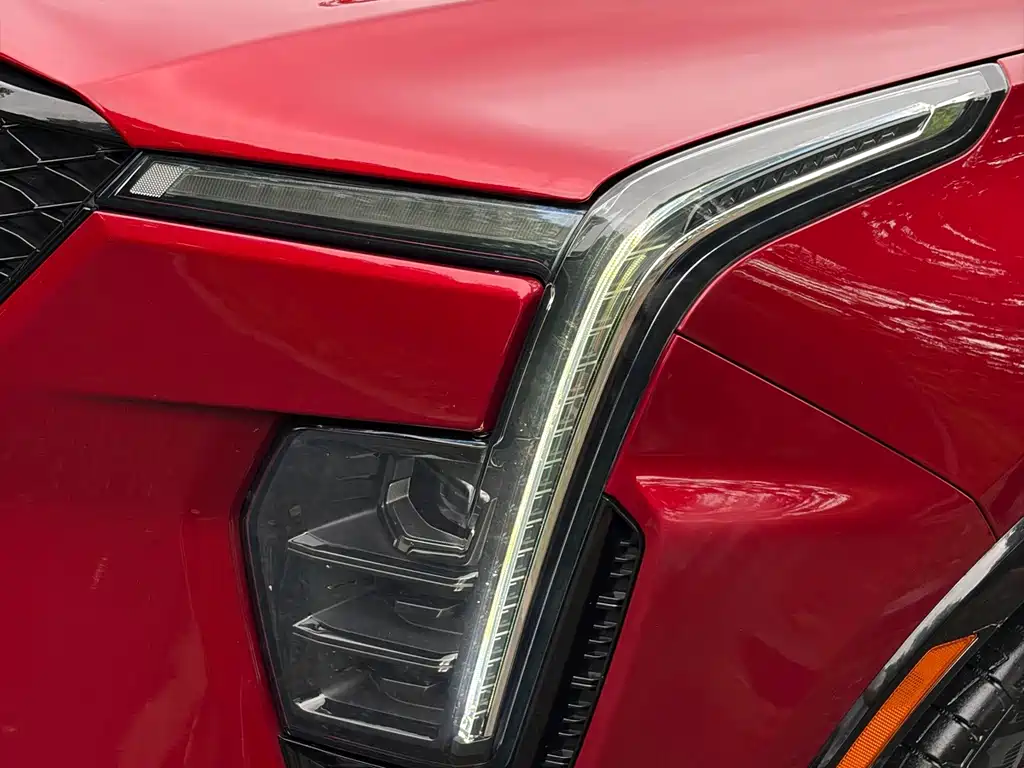 Cadillac XT4 — миниатюра 16