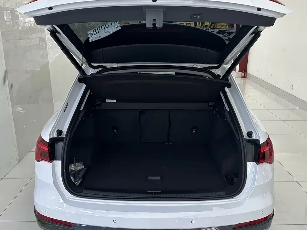 Audi Q3 — миниатюра 15