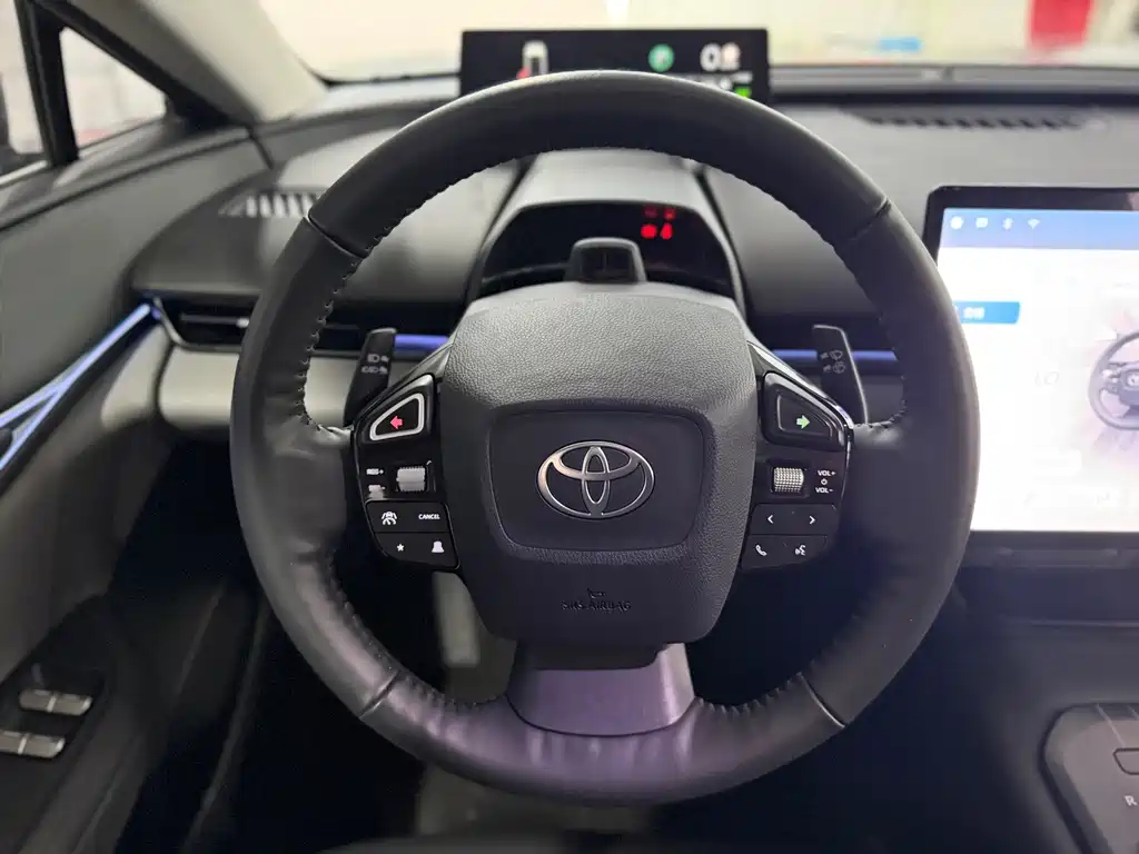Toyota Toyota BZ5 — миниатюра 10