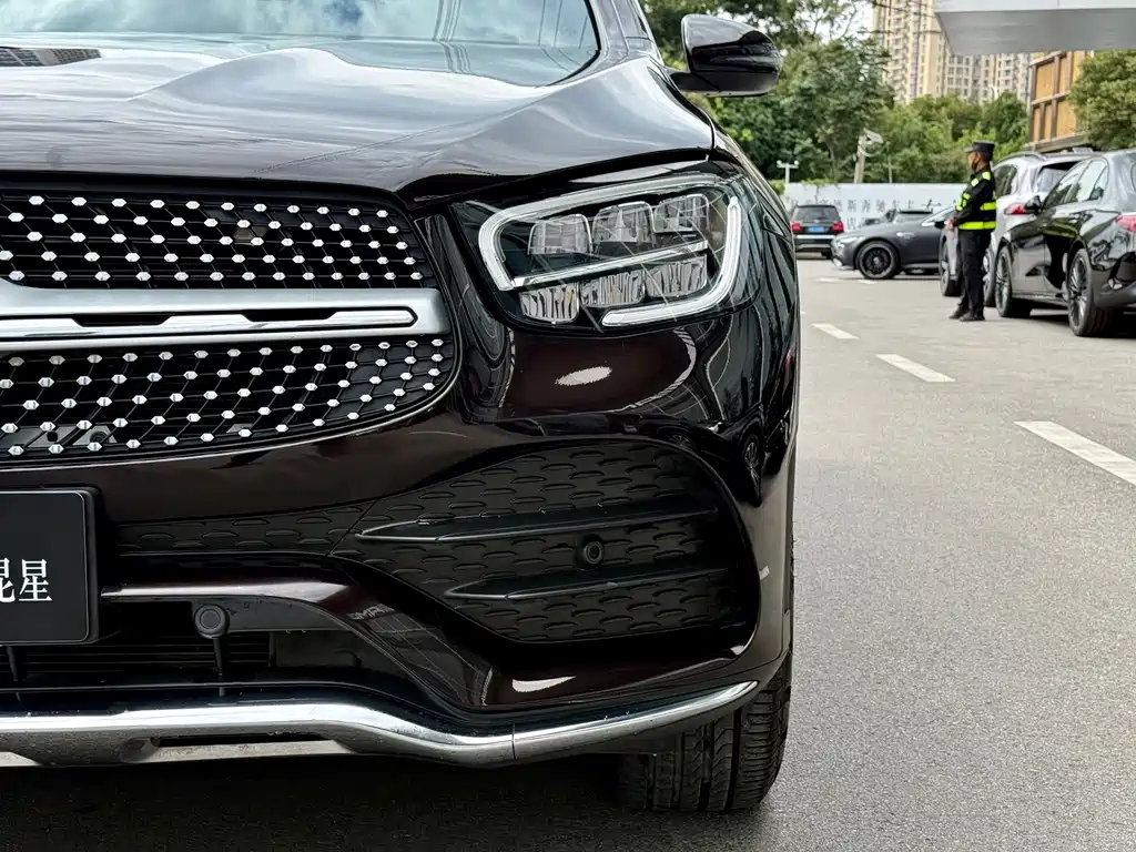 Mercedes-Benz GLC — миниатюра 10