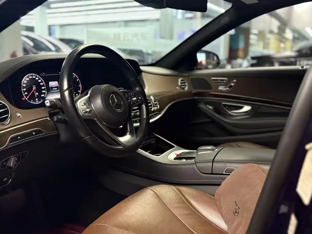 Mercedes-Benz S-Class — миниатюра 4
