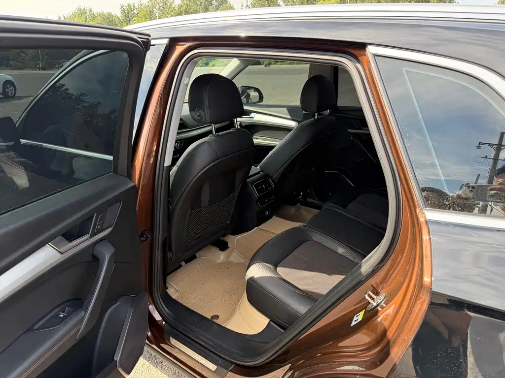 Audi Q5L — миниатюра 6