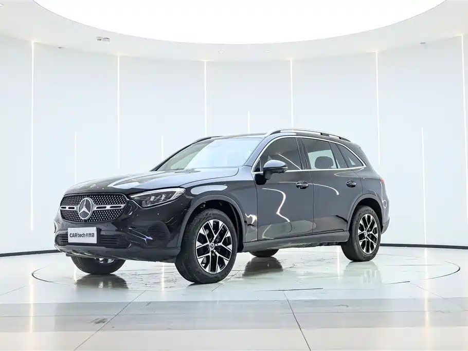 Mercedes-Benz GLC 2025