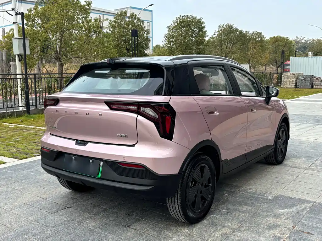 GEELY GEOMETRY E FIREFLY