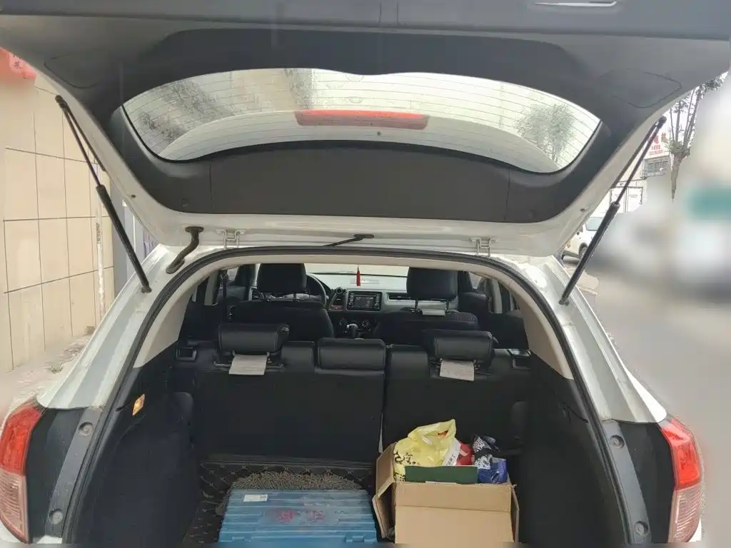 Honda Vezel — миниатюра 15
