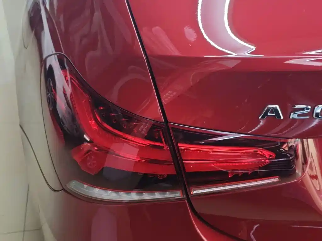 Mercedes-Benz A-Class — миниатюра 9