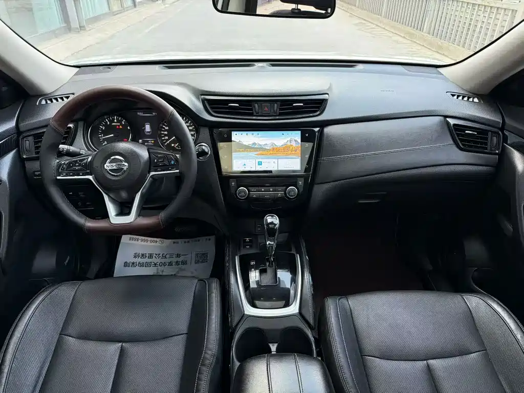 Nissan X-Trail — миниатюра 8