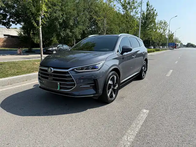 2023 BYD Tang