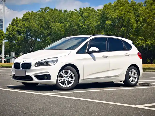 BMW  2 SERIES STATION WAGON 2016