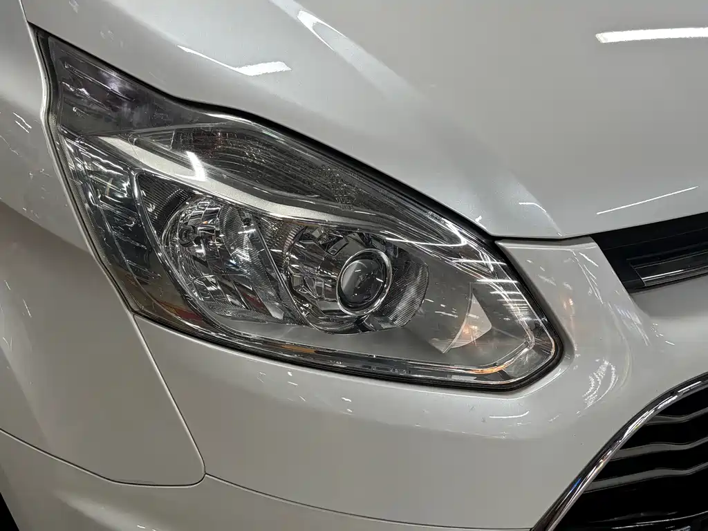Ford Tourneo 2017 2.0T AT