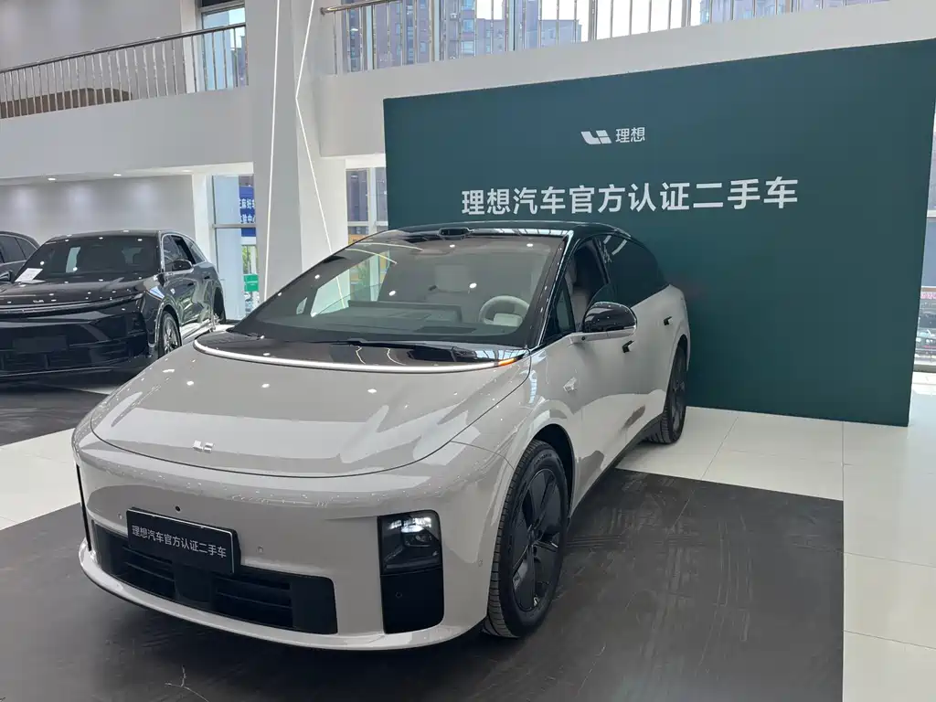 Li Auto 理想i6 2025