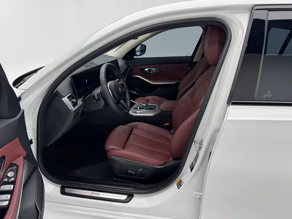 BMW i3 — миниатюра 14