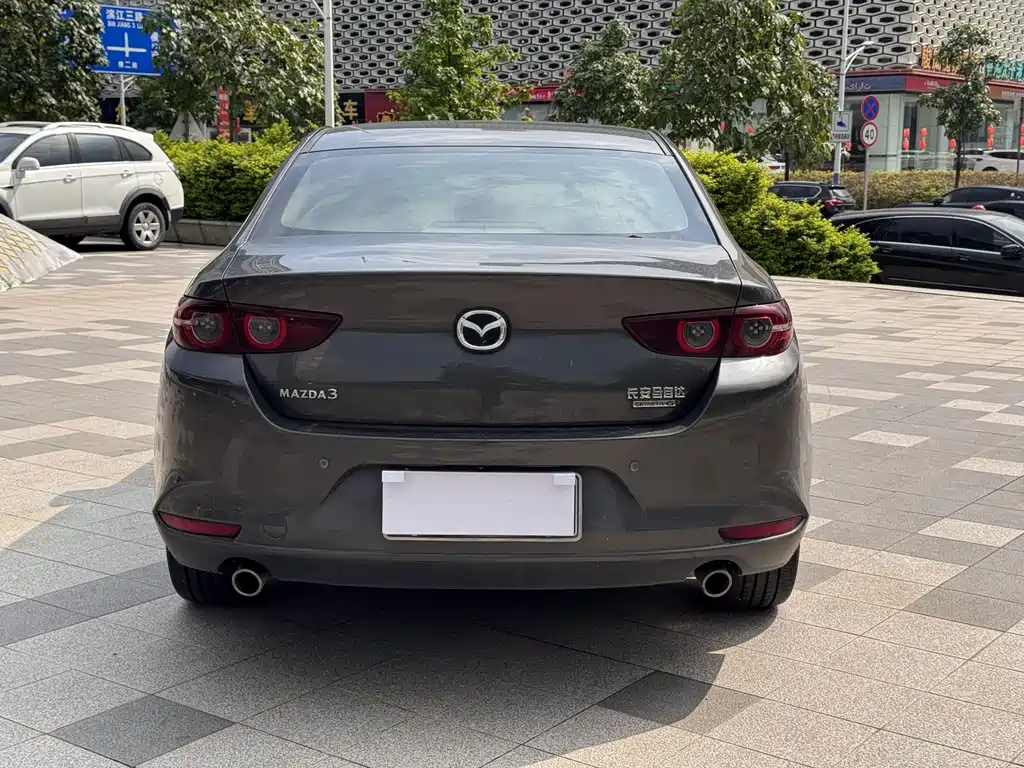 Mazda 3 Axela — миниатюра 3