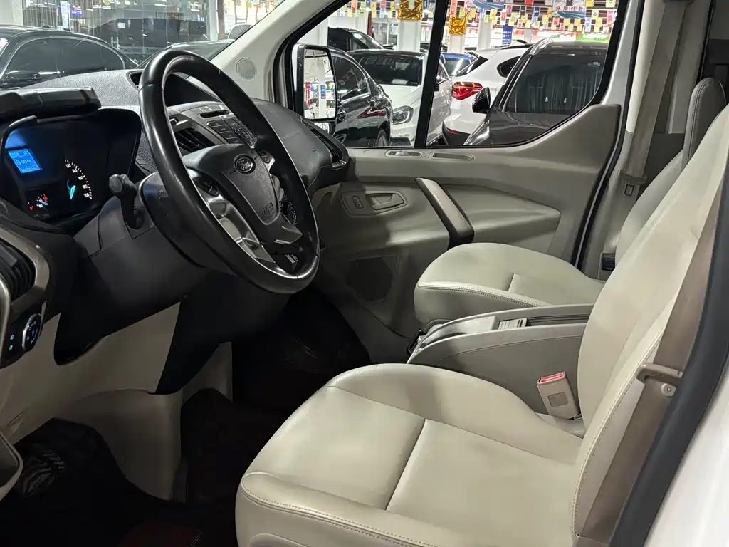 Ford Tourneo 2017 2.0T AT