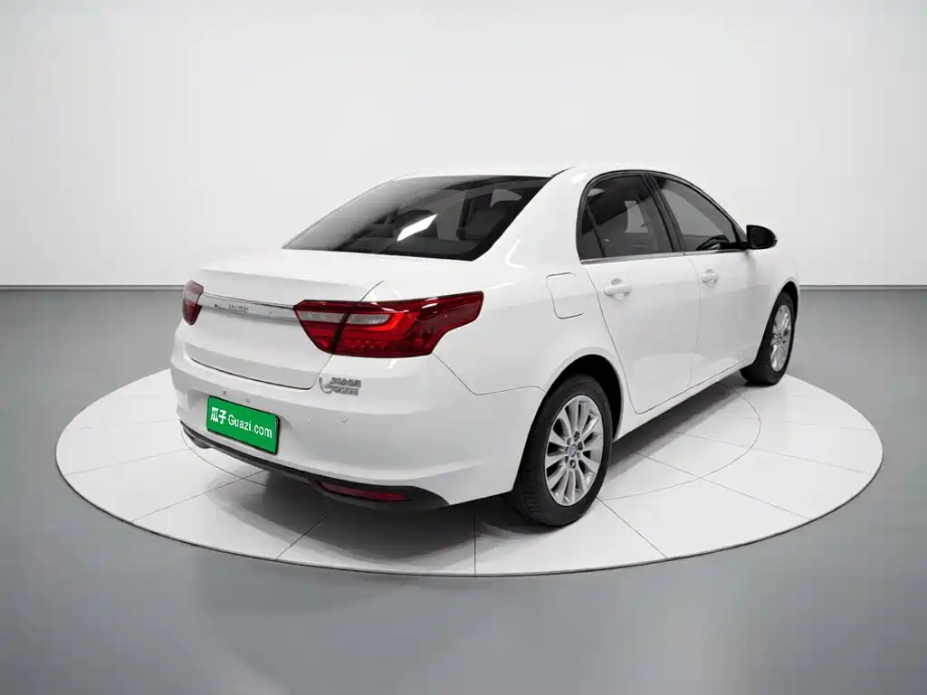 Geely Vision — миниатюра 4