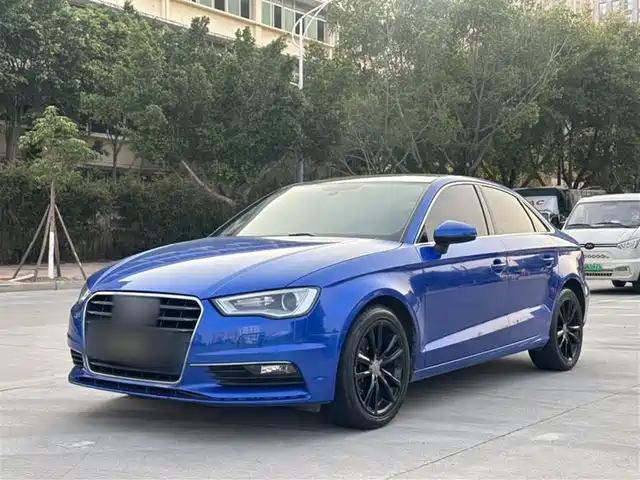 AUDI  A3 2017