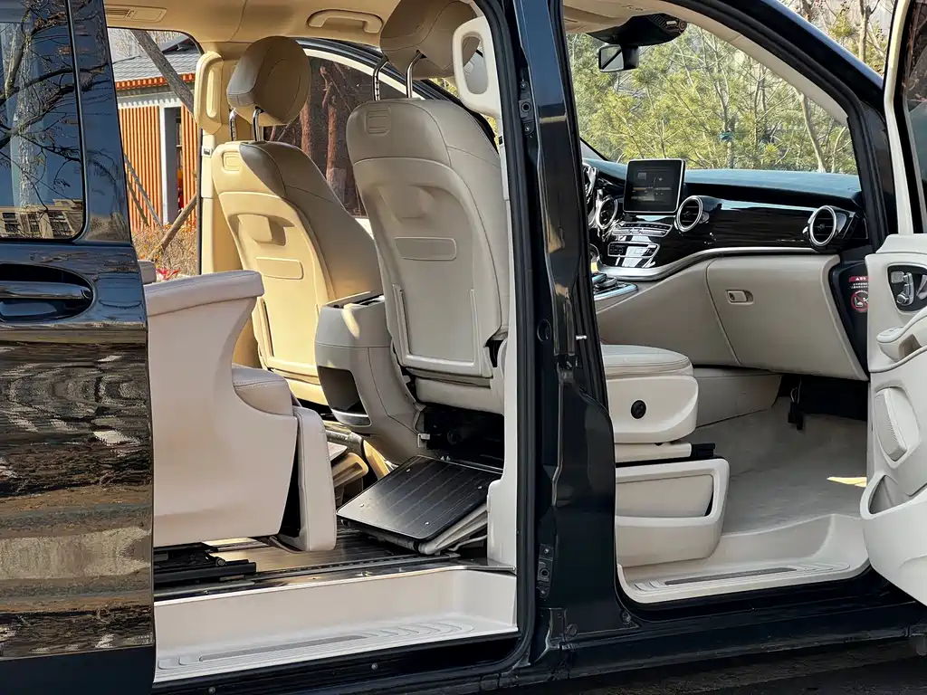 Mercedes-Benz V-Class V 2018 V 260 V