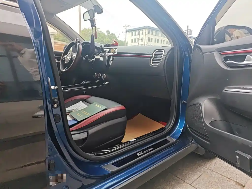 Kia KX Cross — миниатюра 19