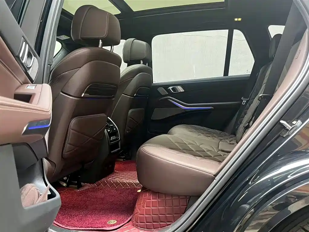 BMW X5 2022 xDrive 40Li M Sport