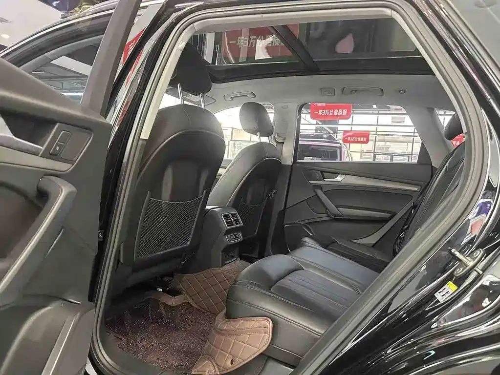 Audi Q5L 2018 40 TFSI VI