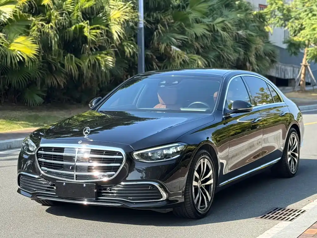 Mercedes-Benz S-Class 2021