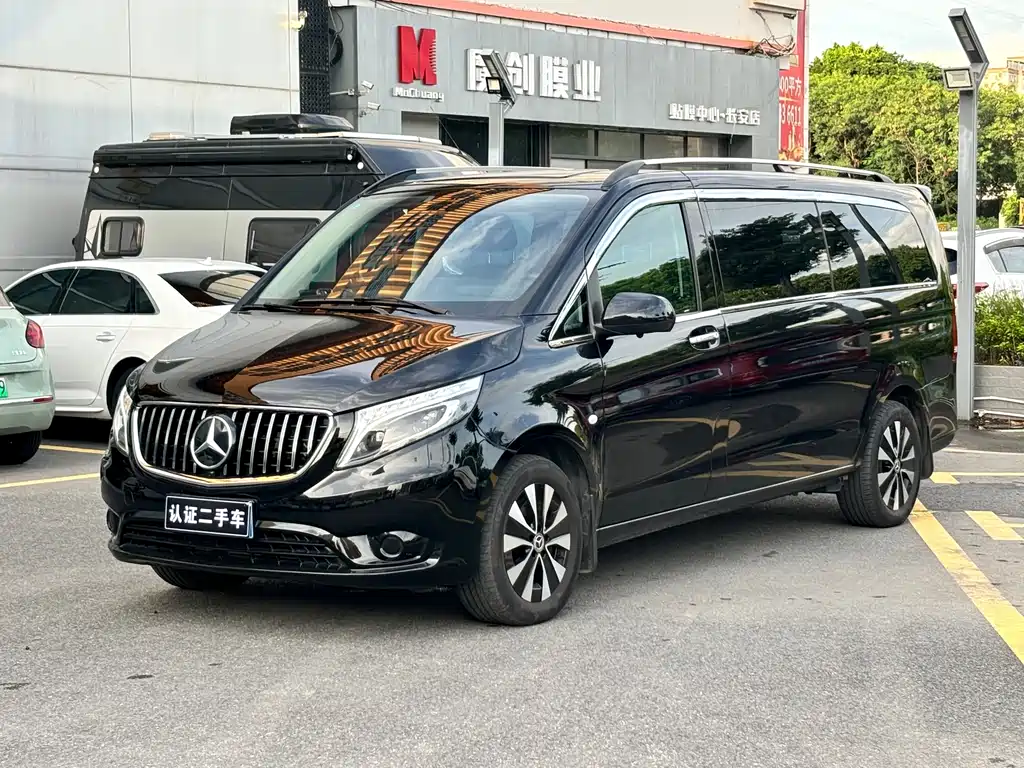 MERCEDES-BENZ VITO