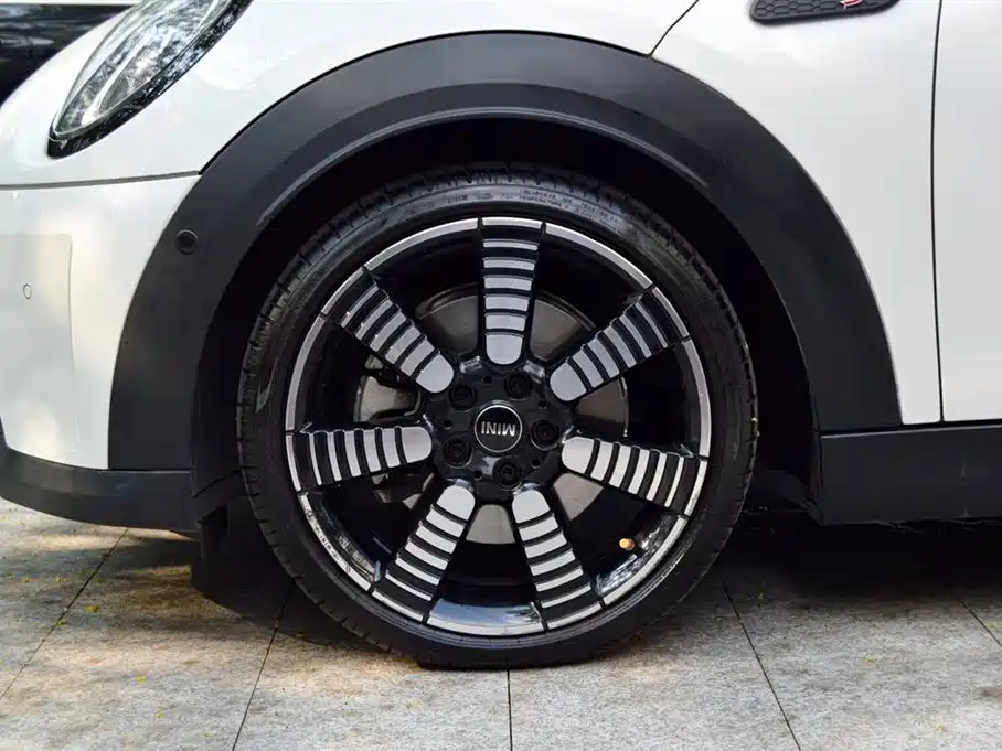 MINI Mini — миниатюра 8