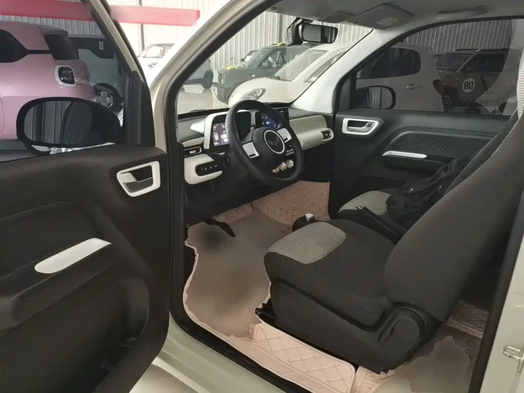 Wuling MINIEV — миниатюра 16