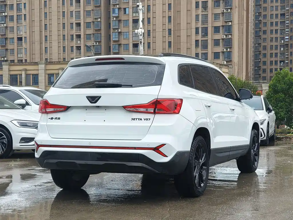 JETTA VS7
