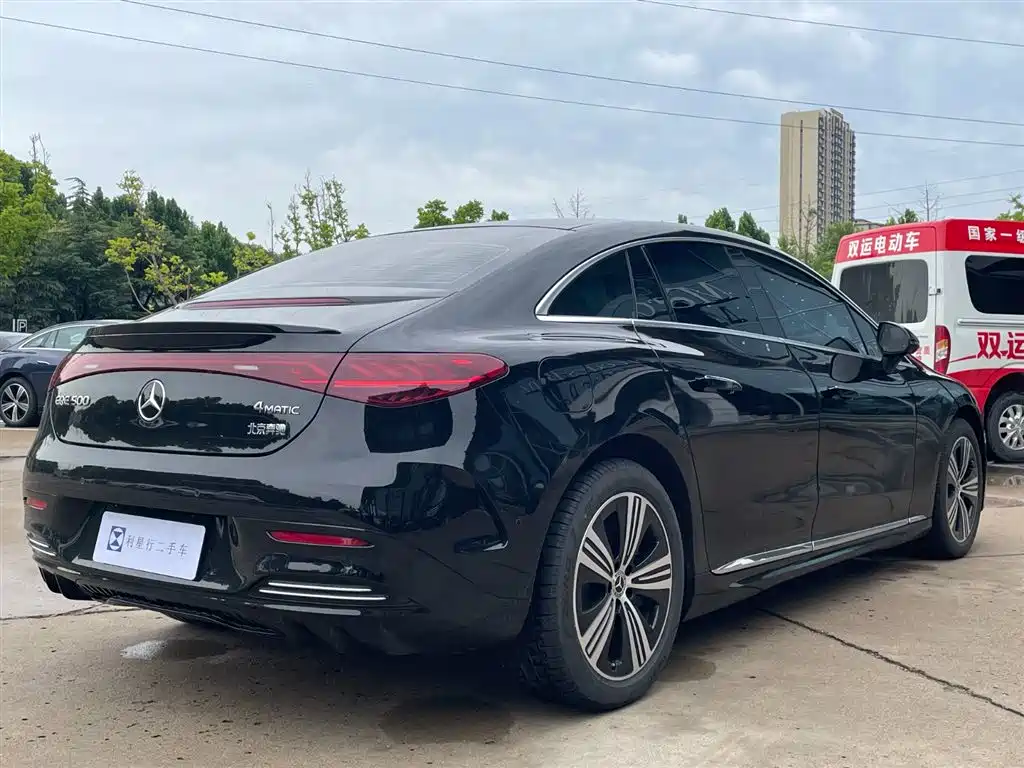 Mercedes-Benz EQE 2025 500 4MATIC