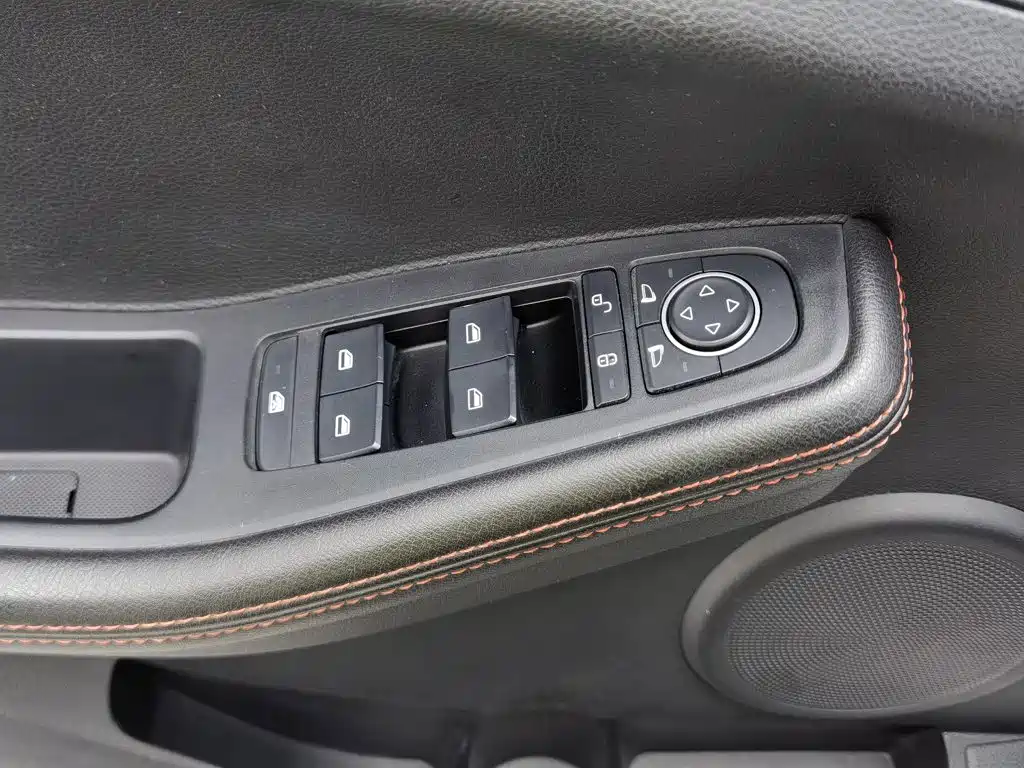 BYD S2 — миниатюра 9