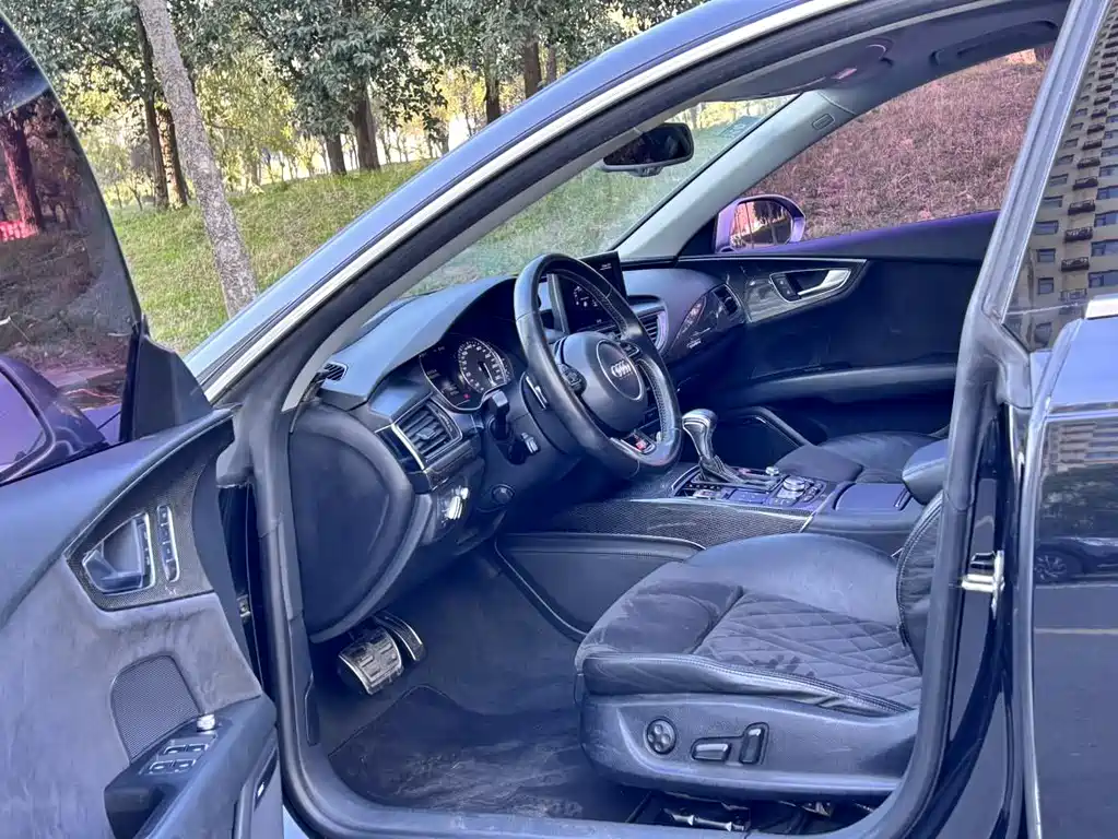 Audi S7 2013 4.0 TFSI quattro