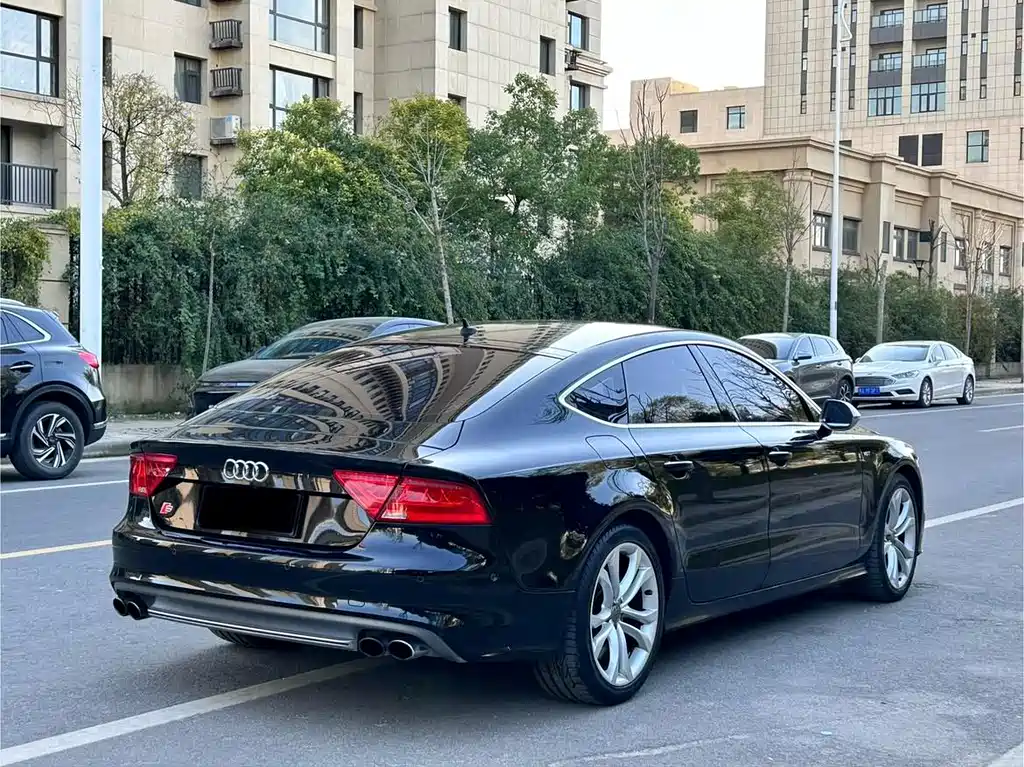Audi S7 2013 4.0 TFSI quattro