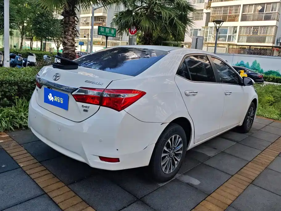 Toyota Corolla — миниатюра 3