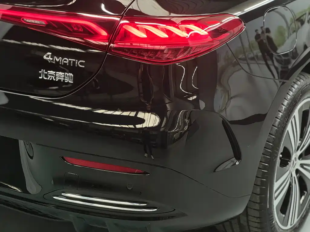Mercedes-Benz EQE 2025 500 4MATIC