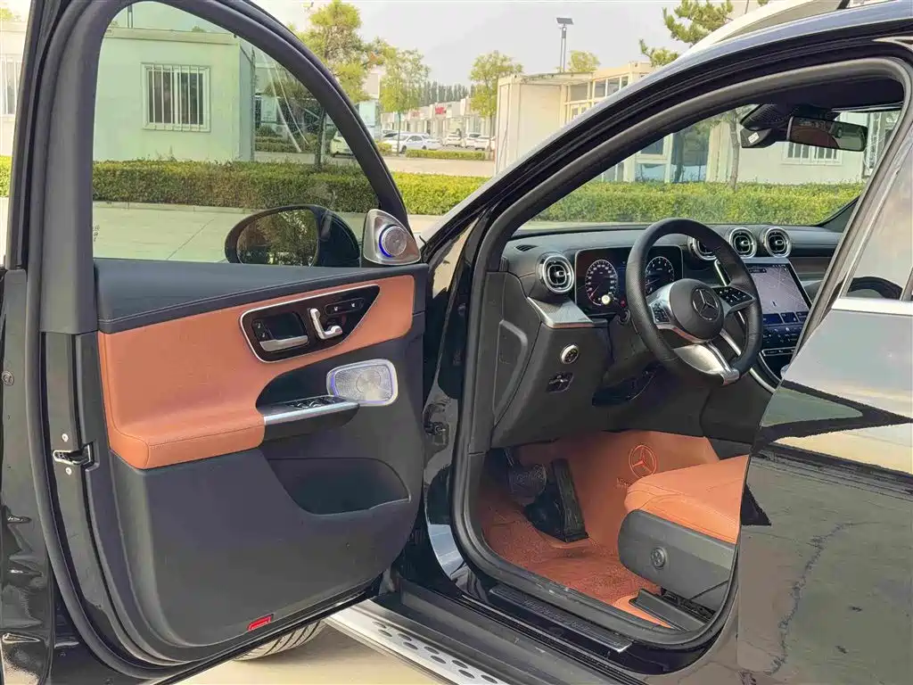 Mercedes-Benz GLC — миниатюра 10