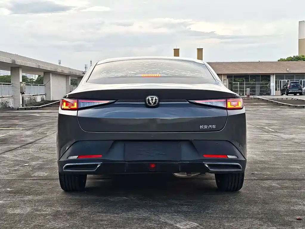 Changan Eado — миниатюра 14