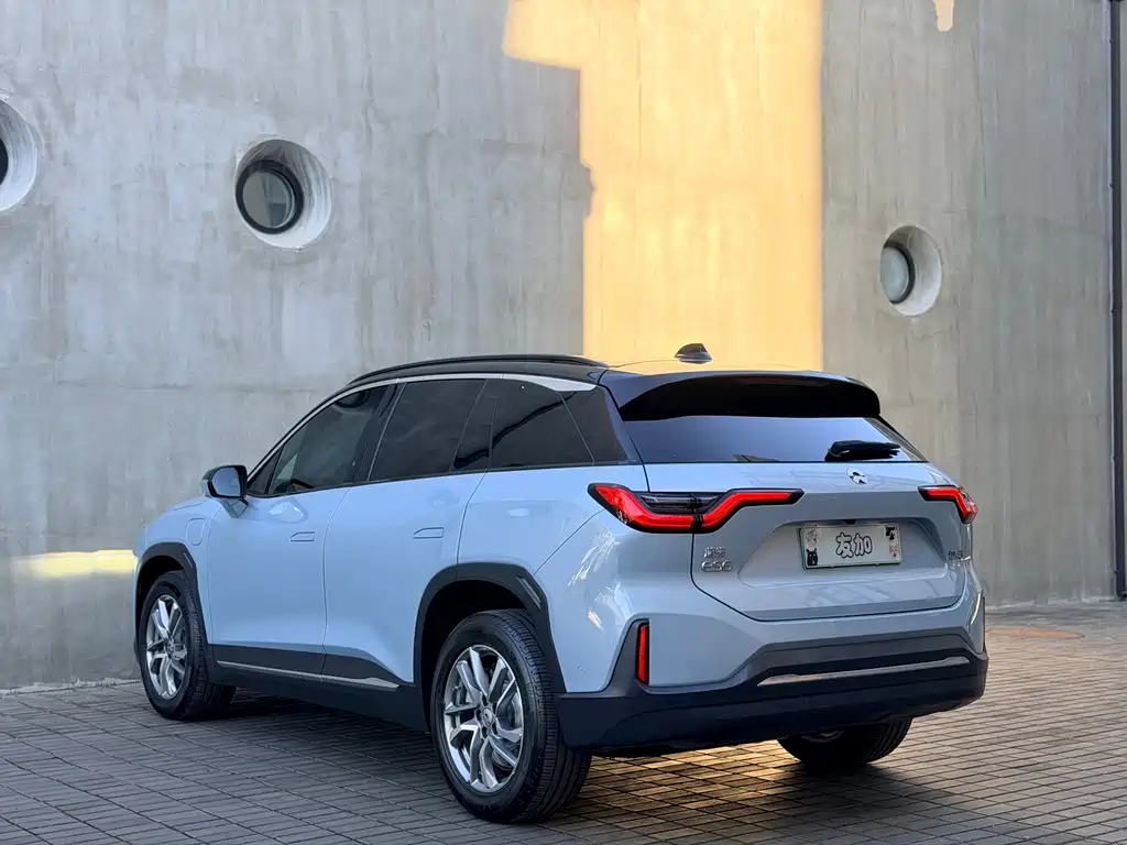 NIO ES6 — миниатюра 7