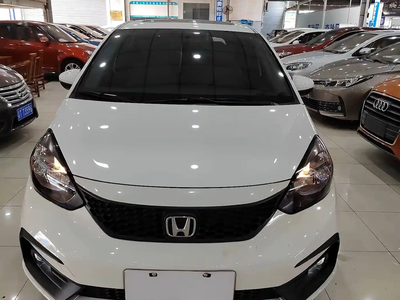 飞度 2021款 1.5L CVT潮跑版 2021