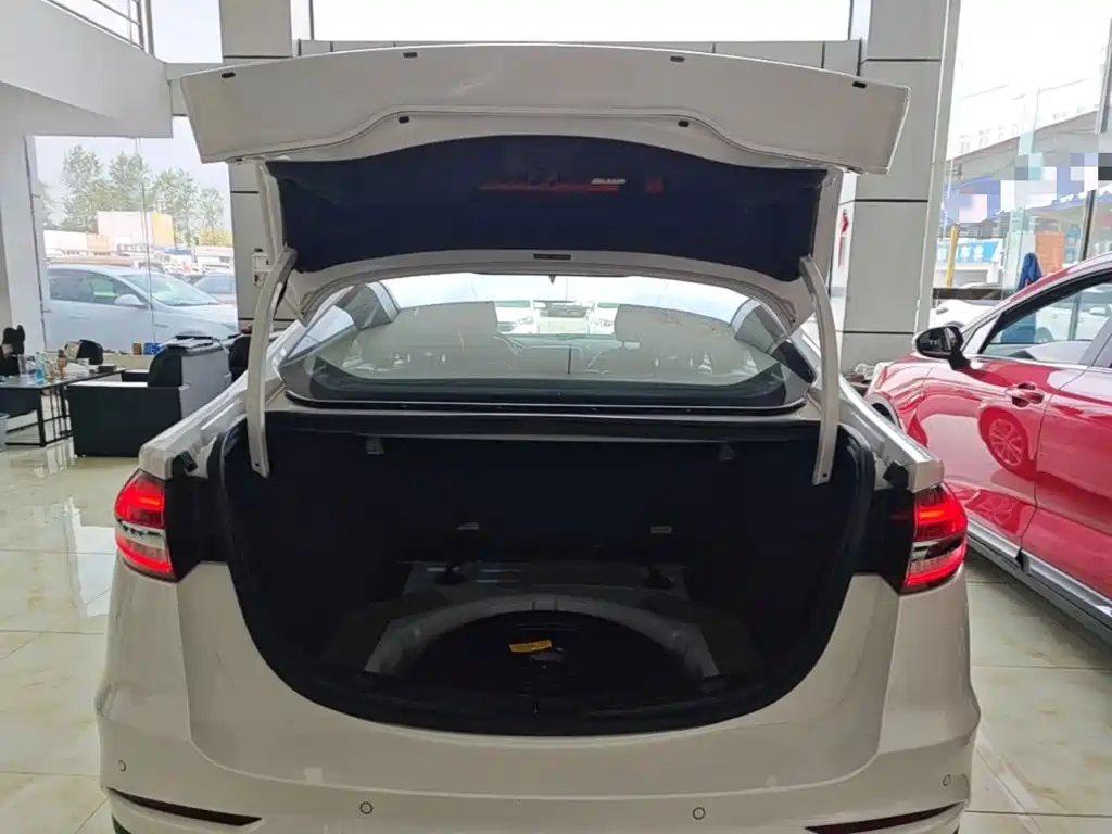 Ford Mondeo — миниатюра 19