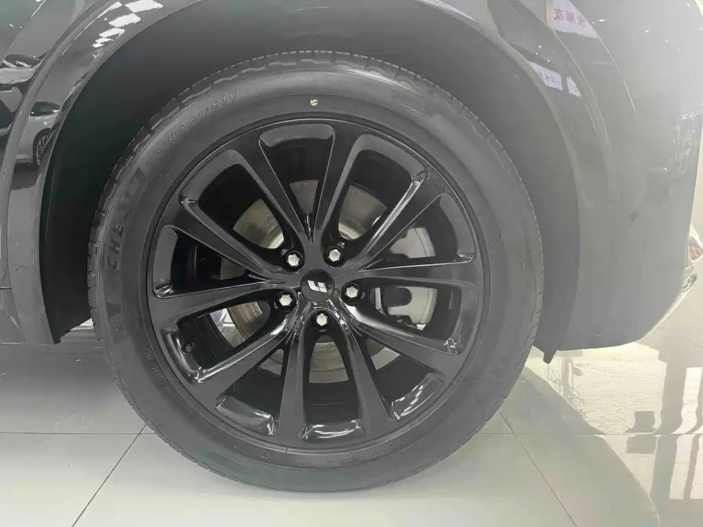 Li Auto Li ONE — миниатюра 20