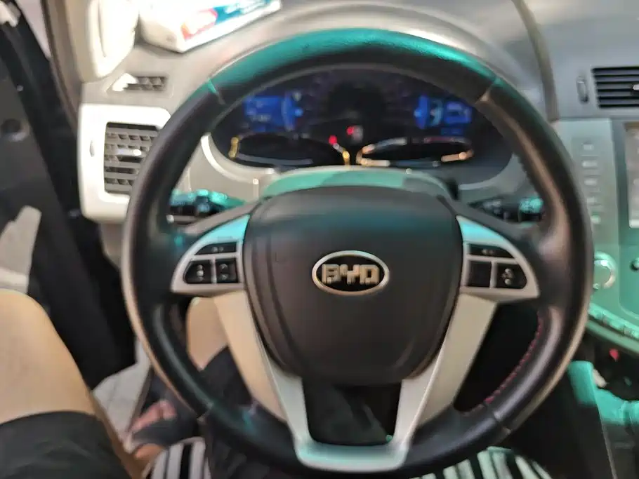 BYD S6 — миниатюра 15