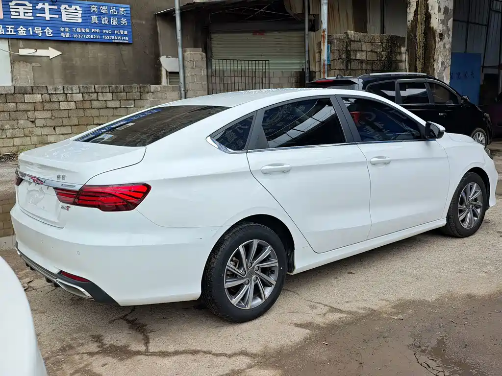 Geely Binrui — миниатюра 6
