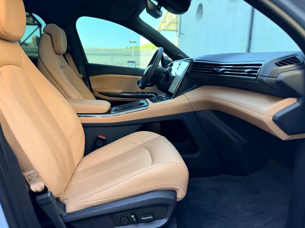 NIO ES6 — миниатюра 18