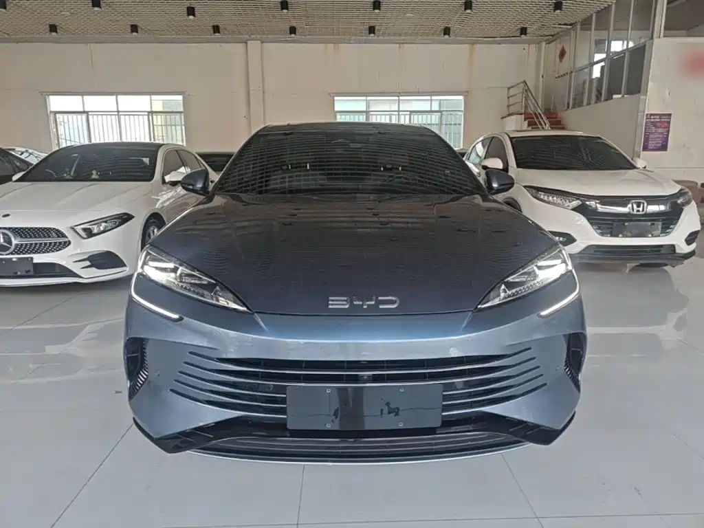 BYD Seal — миниатюра 3