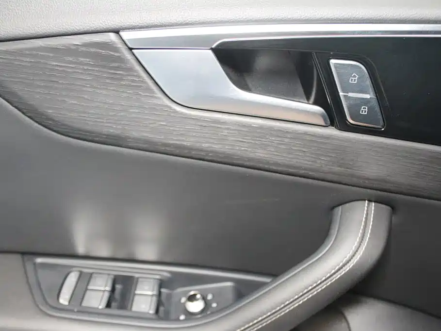 Audi A4L — миниатюра 15