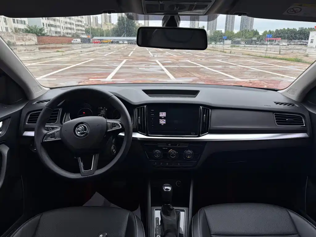 Skoda Kamiq — миниатюра 7