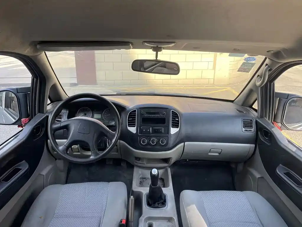 Forthing Lingzhi V3 1.5L 5 seats Special Value Edition, фото 10